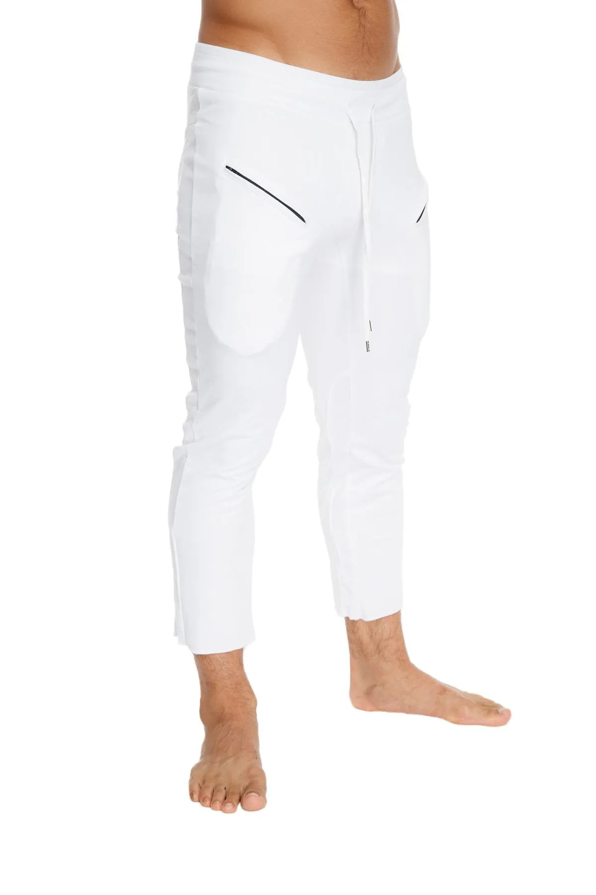 4/5 Zipper Pocket Capri Yoga Pants (White)