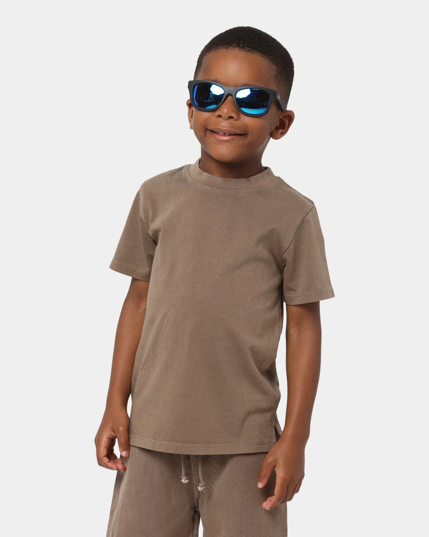 EN ES Kid's Survival T-Shirt Washed Brown