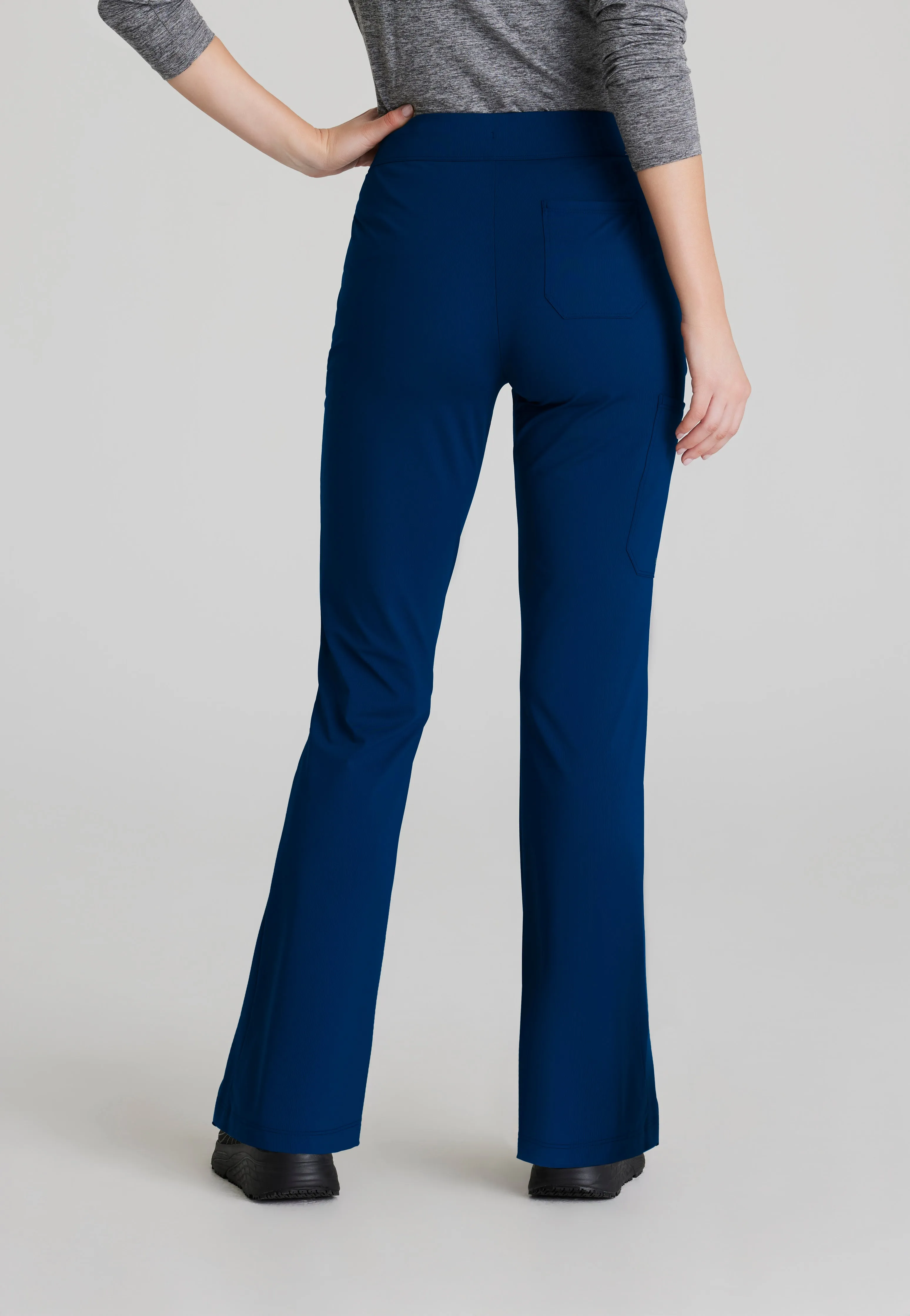 Glide 4-Pocket Fit and Flare Pant